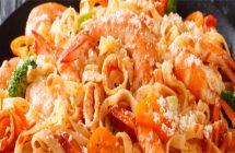 Pasta salsa calamares